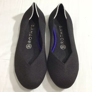 Rothy’s Black Round Toe Ballet Flats White Halo Slip-On Retired Good Condition